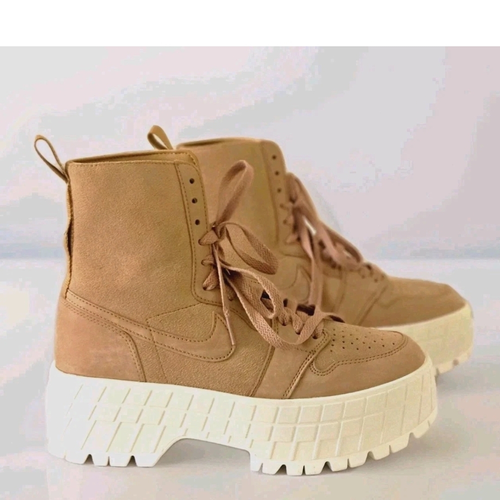 Nike Air "Brooklyn" NWOB